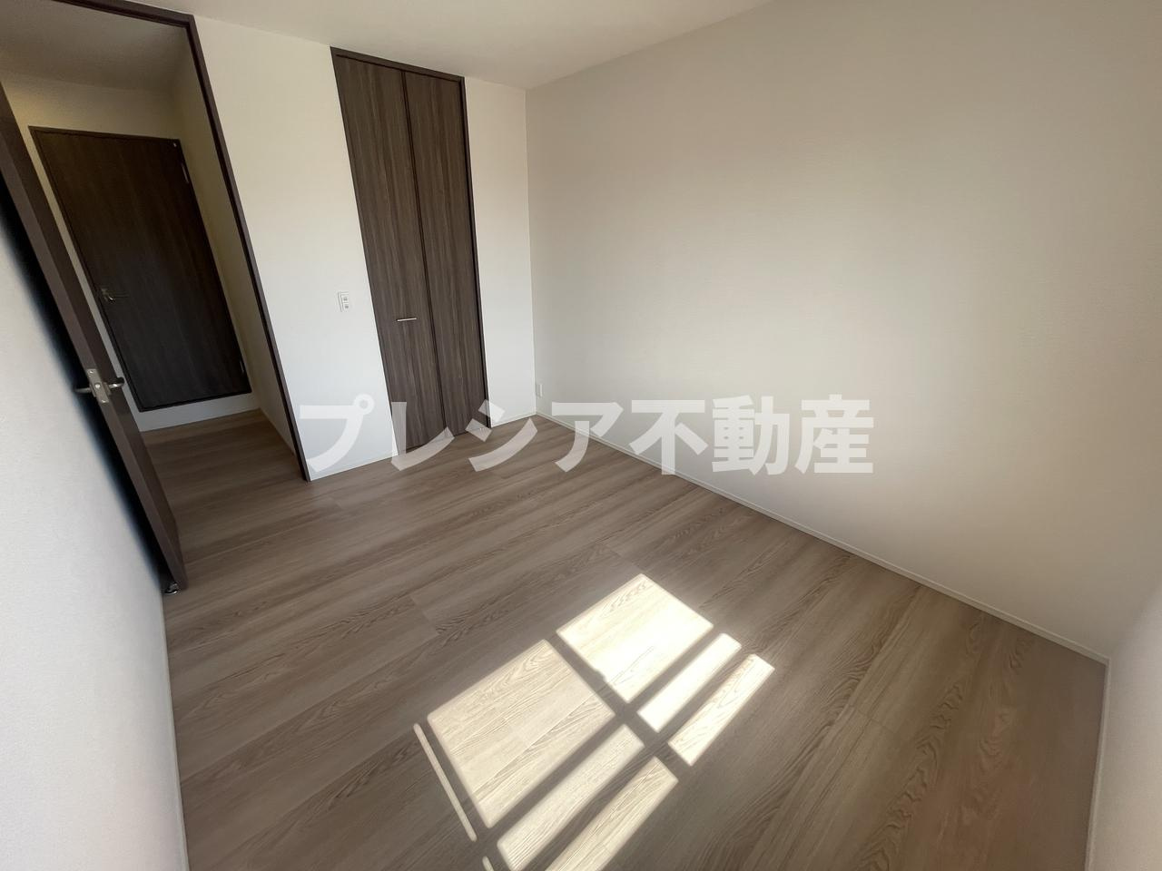 D-ROOM甲子園口の洋室
