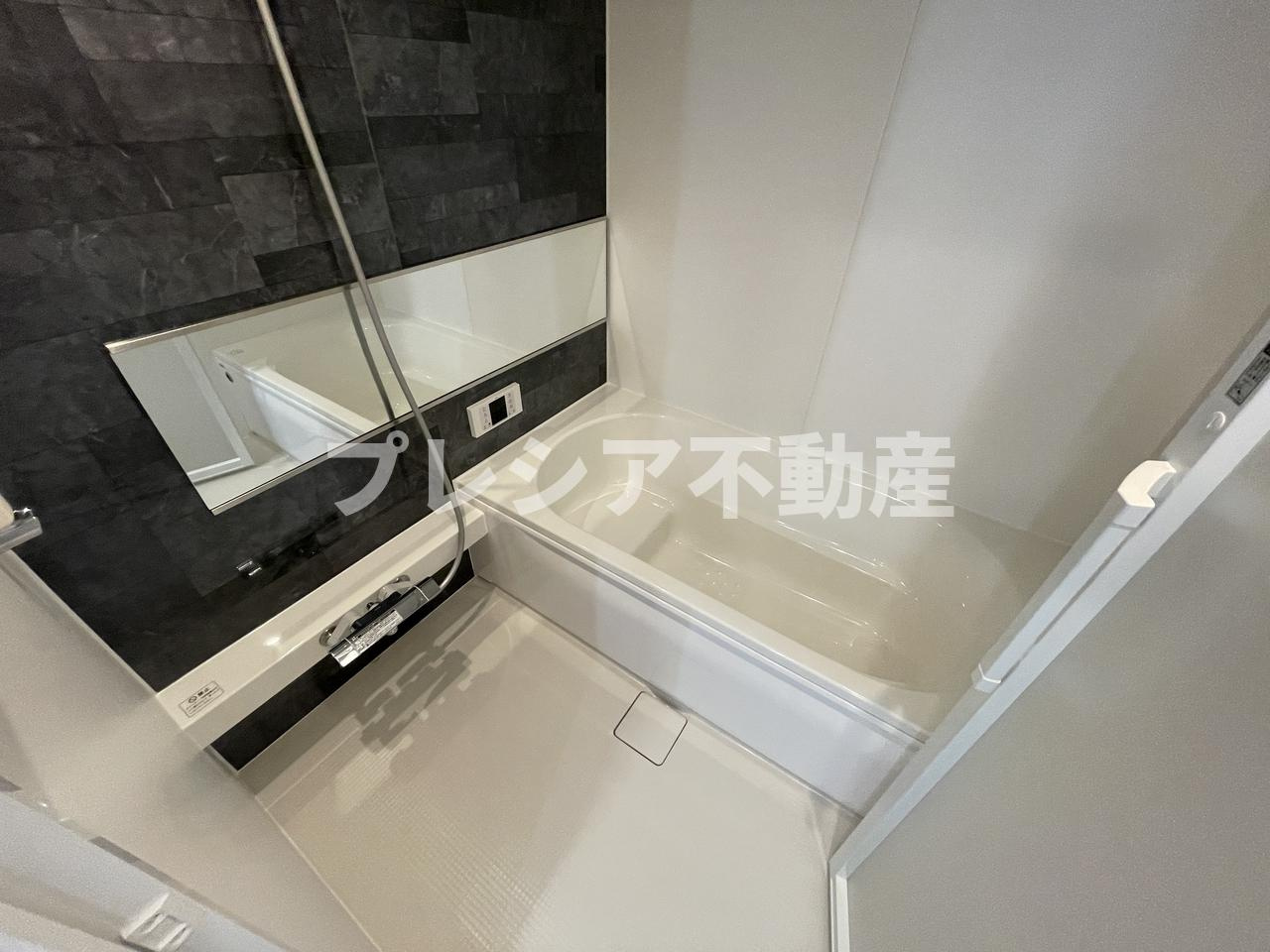 D-ROOM甲子園口の浴室