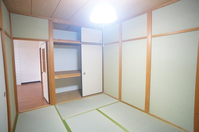 竜田マンションの和室