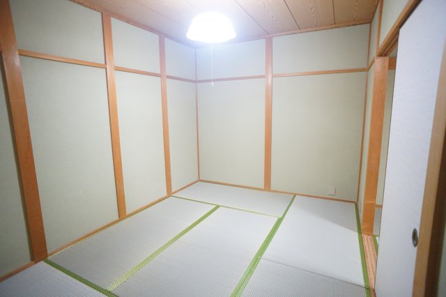 竜田マンションの和室