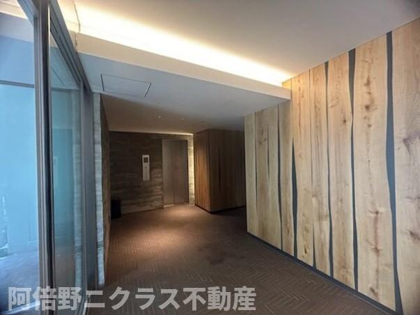 アーバンパーク田辺のロビー