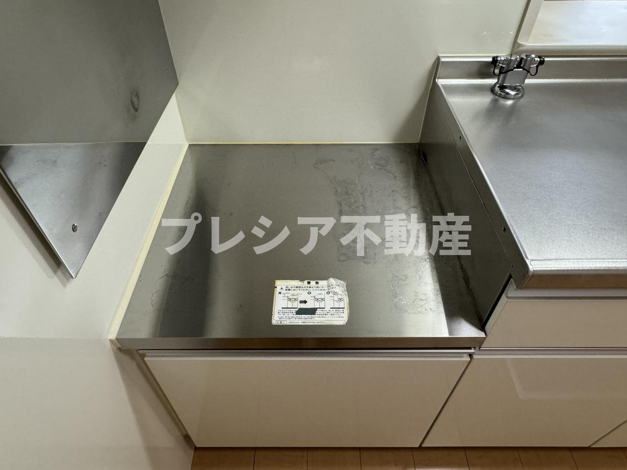 ルノン瓦林のキッチン