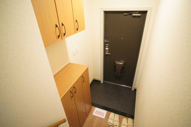 シャトーヒルズの玄関
