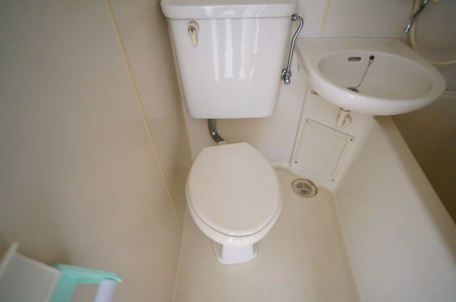コーポ諏訪柳町のトイレ