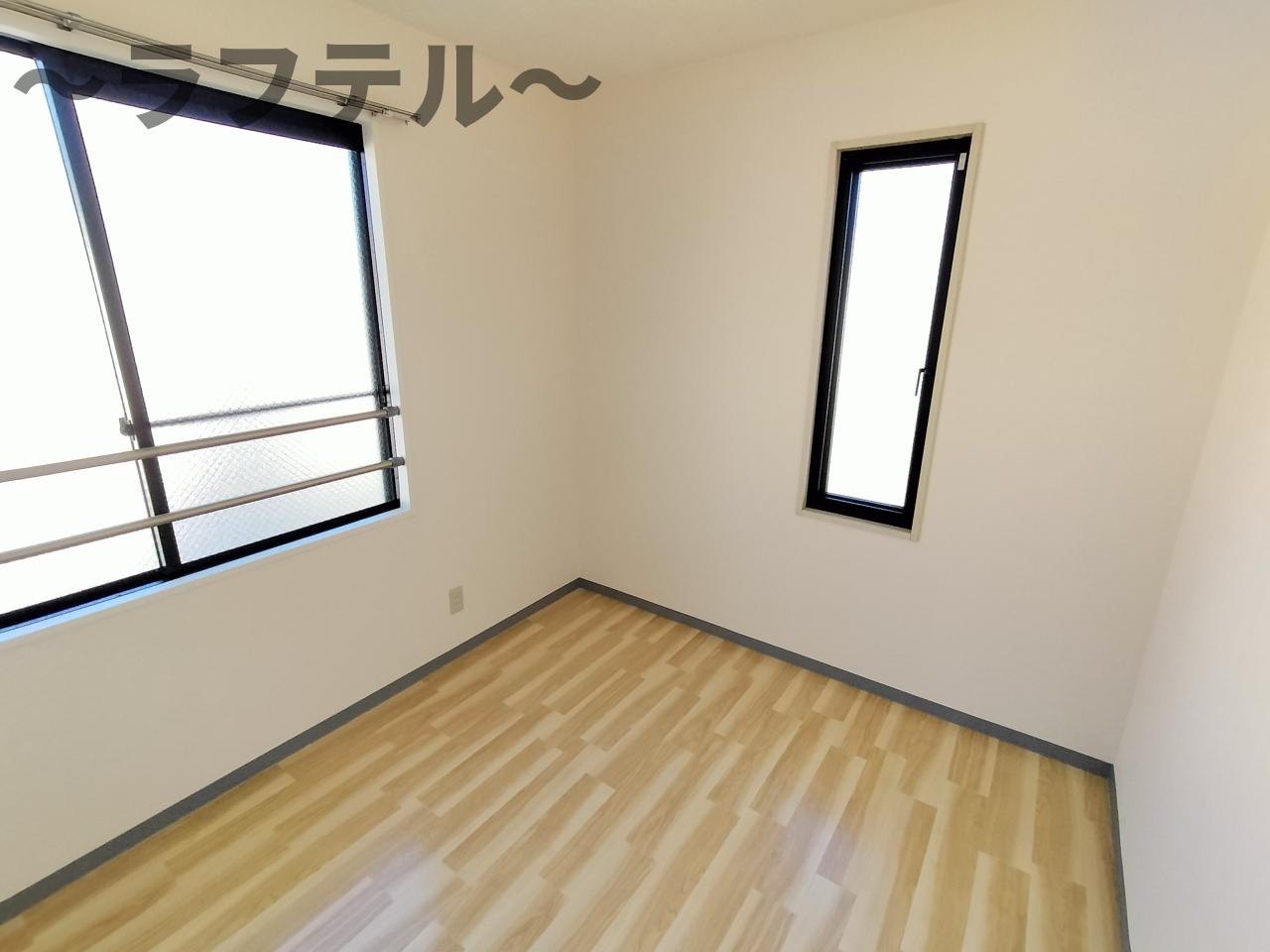 セントビラ92Bの洋室|別部屋イメージ写真