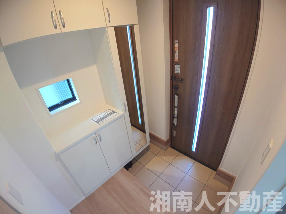 寒川町一之宮14期　新築戸建全6棟　の玄関|ゆったりとした玄関です