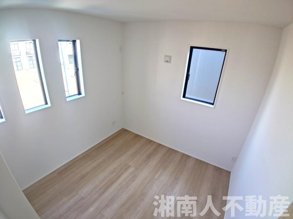 寒川町一之宮14期　新築戸建全6棟　の洋室|個人の部屋や寝室として使える洋室です