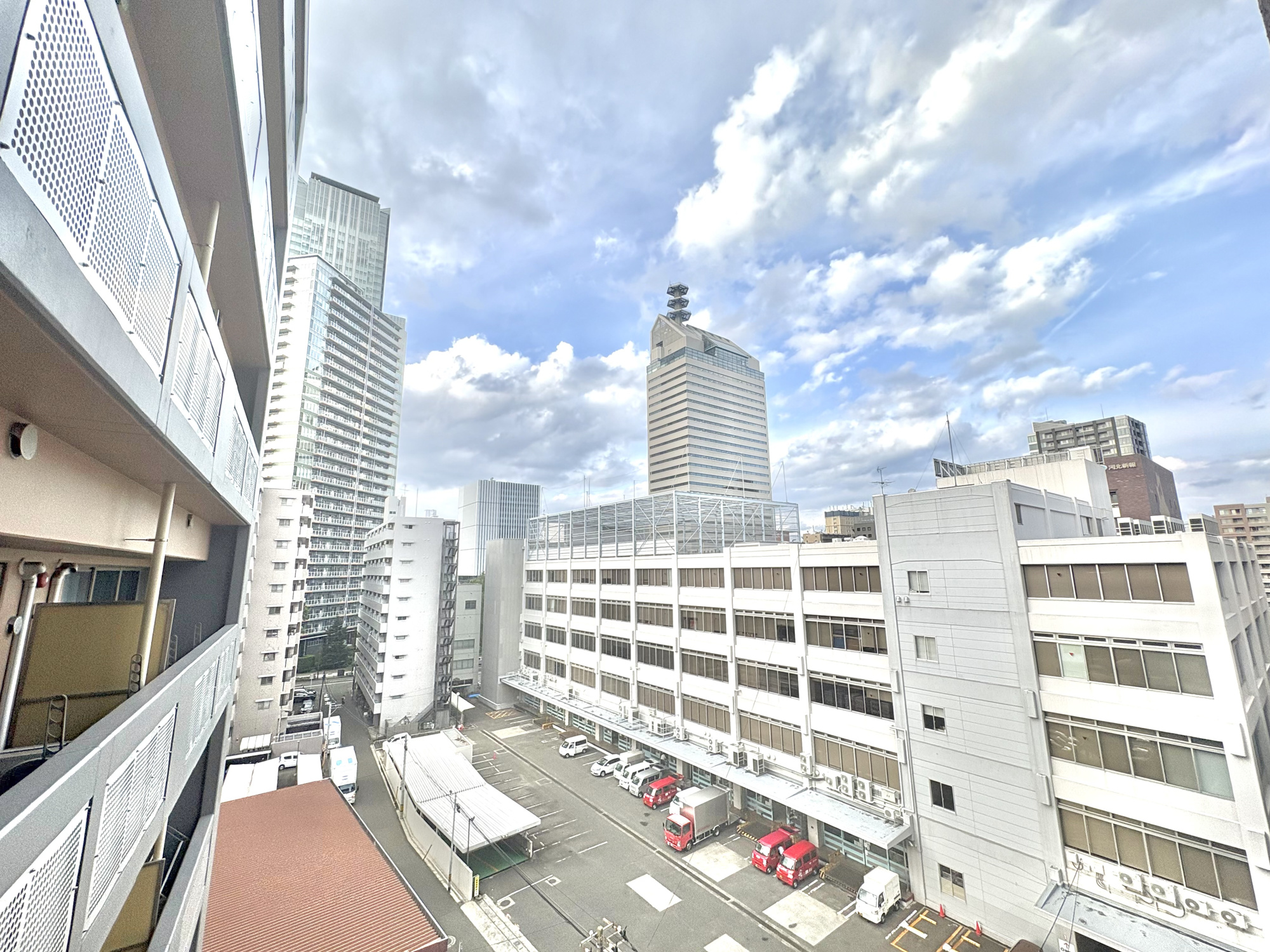 ライオンズマンション北目町第2の玄関