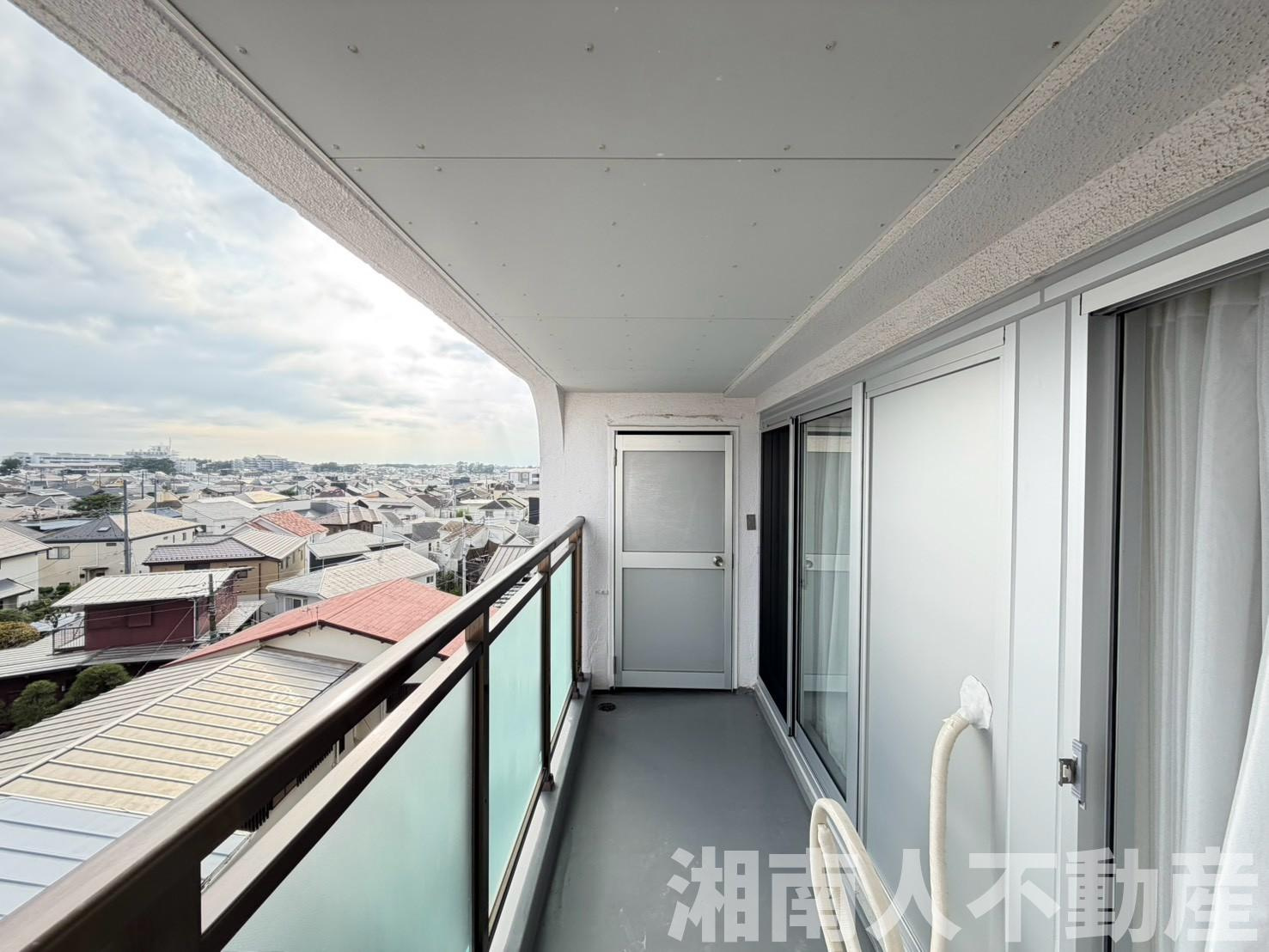 マンション茅ヶ崎のバルコニー|お洗濯にも便利なバルコニー付き