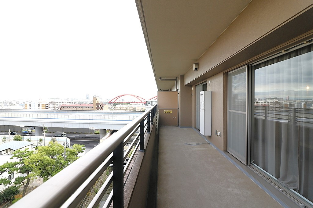 ネバーランド御影石屋川公園 のバルコニー