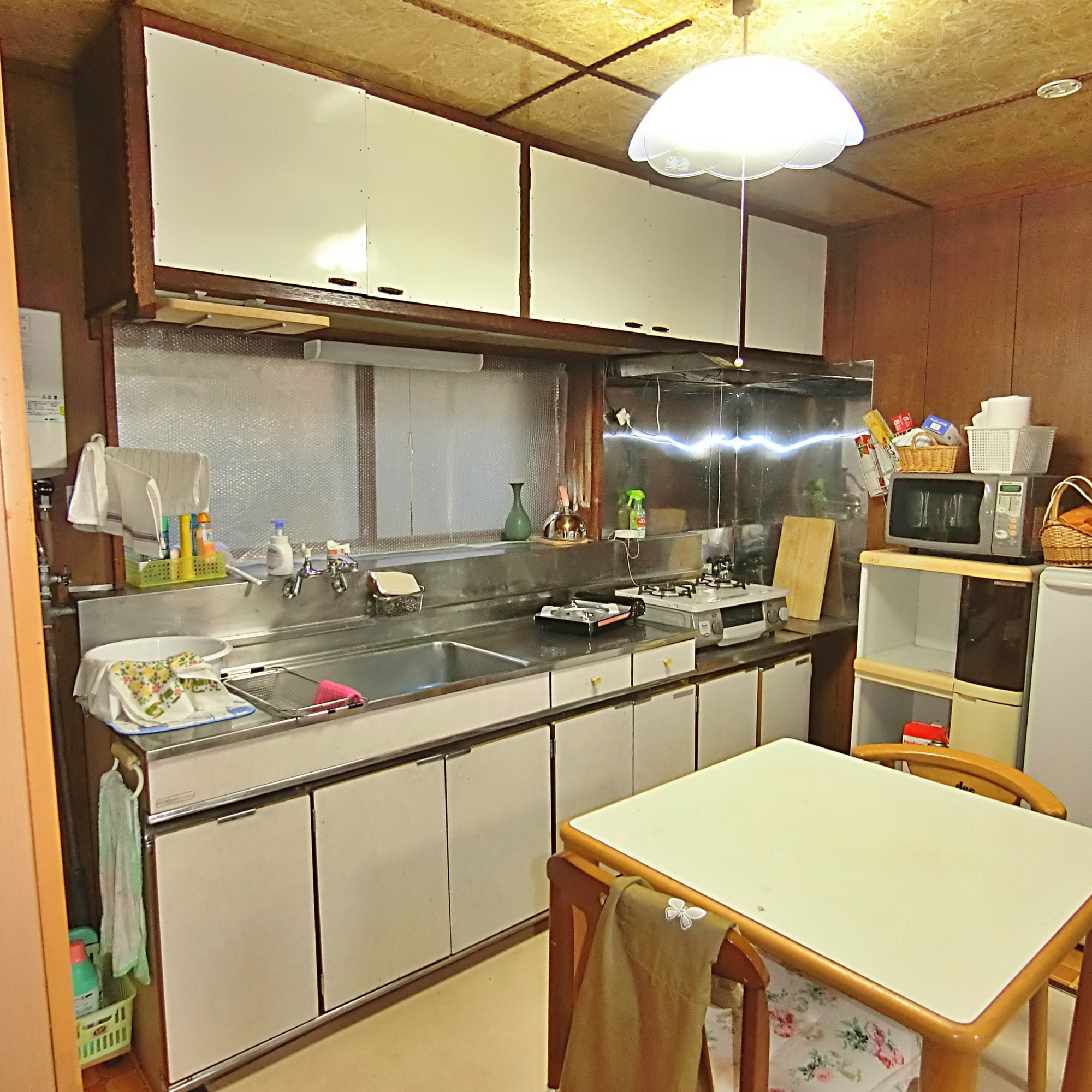 室蘭市天神町20-3　中古住宅のキッチン