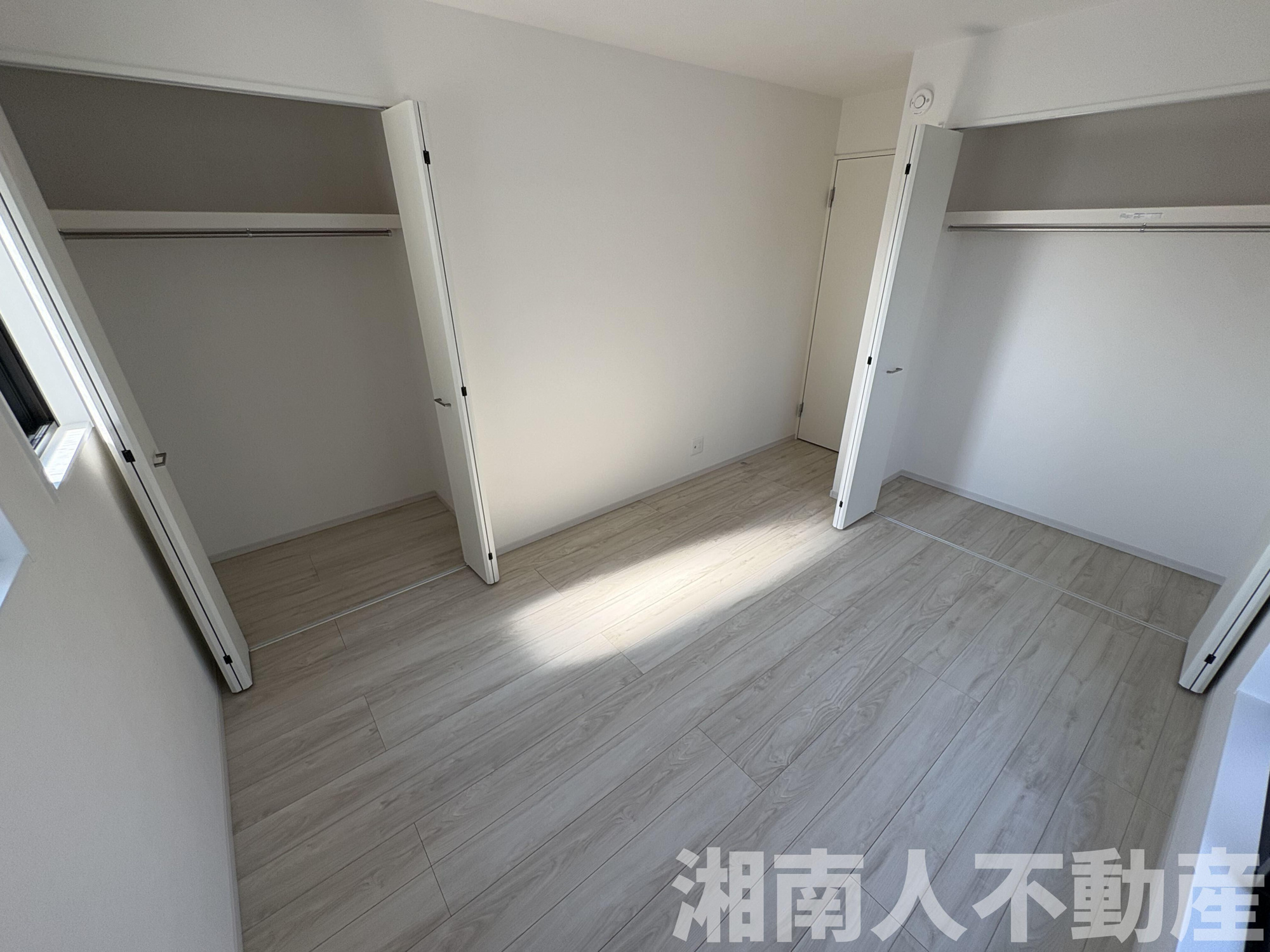 逗子市久木３丁目６３１－１２，１３，５新築戸建ての洋室|ゆったりした洋室です