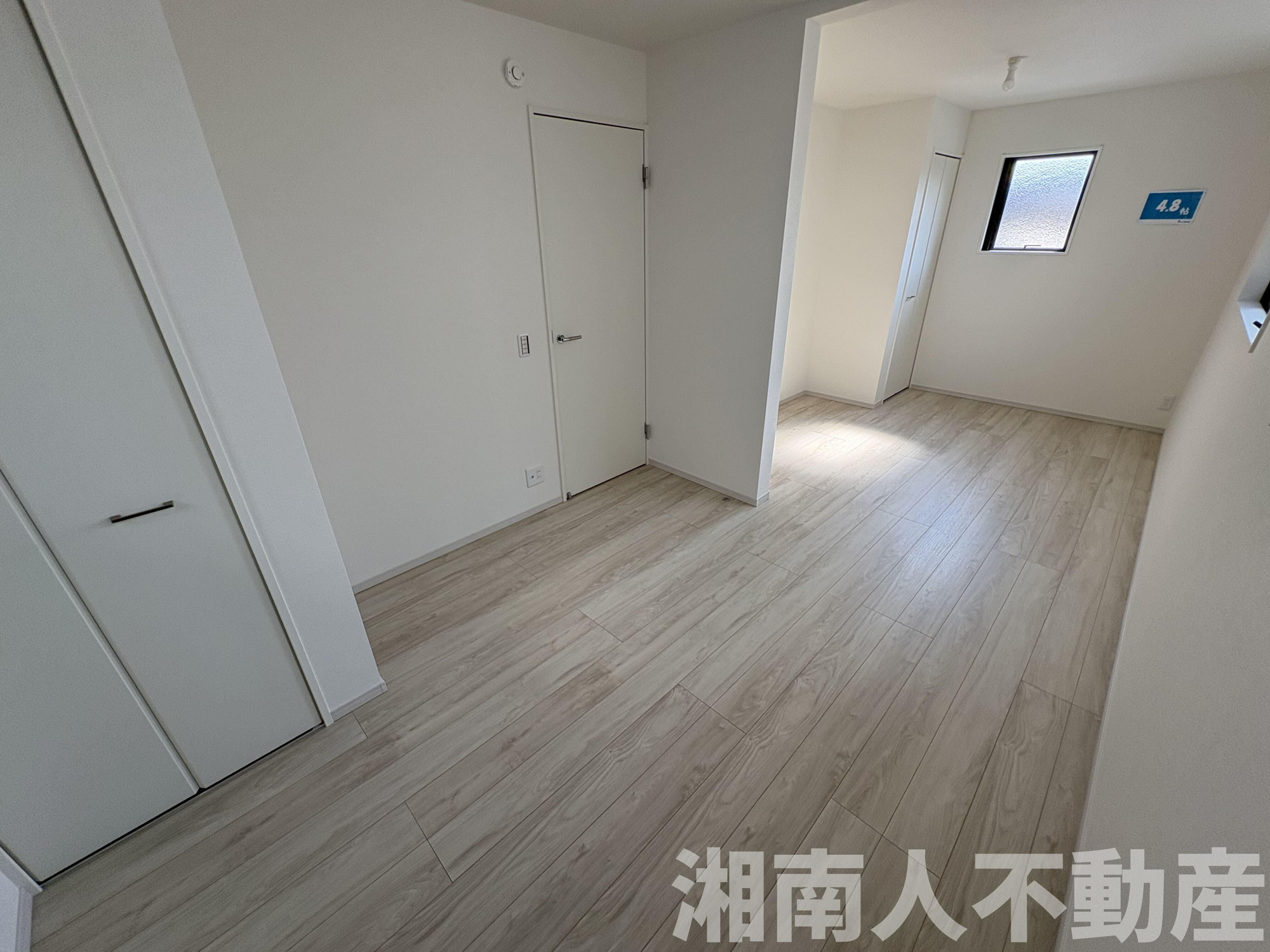 逗子市久木３丁目６３１－１２，１３，５新築戸建ての洋室|個人の部屋や寝室として使える洋室です