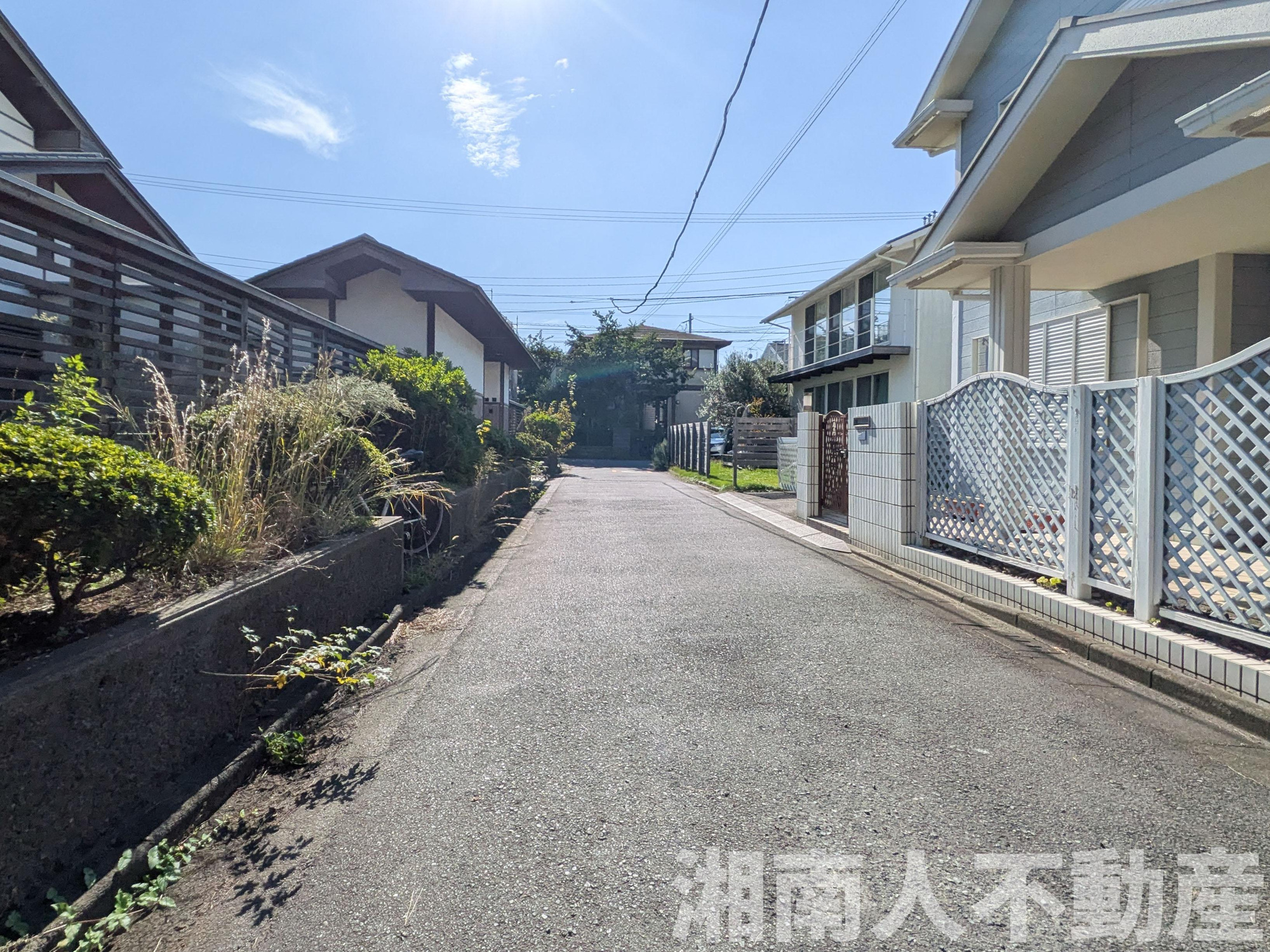 藤沢市辻堂東海岸3丁目の前面道路含む現地写真