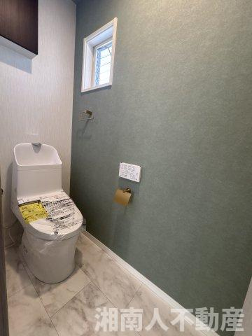 茅ヶ崎市菱沼　中古戸建のトイレ|シンプルで使いやすいトイレです
