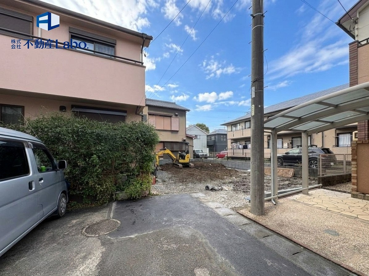 クレイドルガーデン　静岡市駿河区中原　第2　全1棟の前面道路含む現地写真|目の前に車通りが無いのでお子様も安心です！