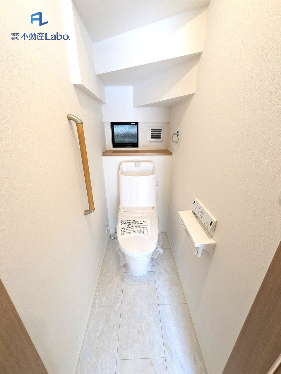 新築分譲住宅　葵区田町2丁目　～全3棟～のトイレ|●トイレ●
１階、２階それぞれに温水洗浄便座となっております♪