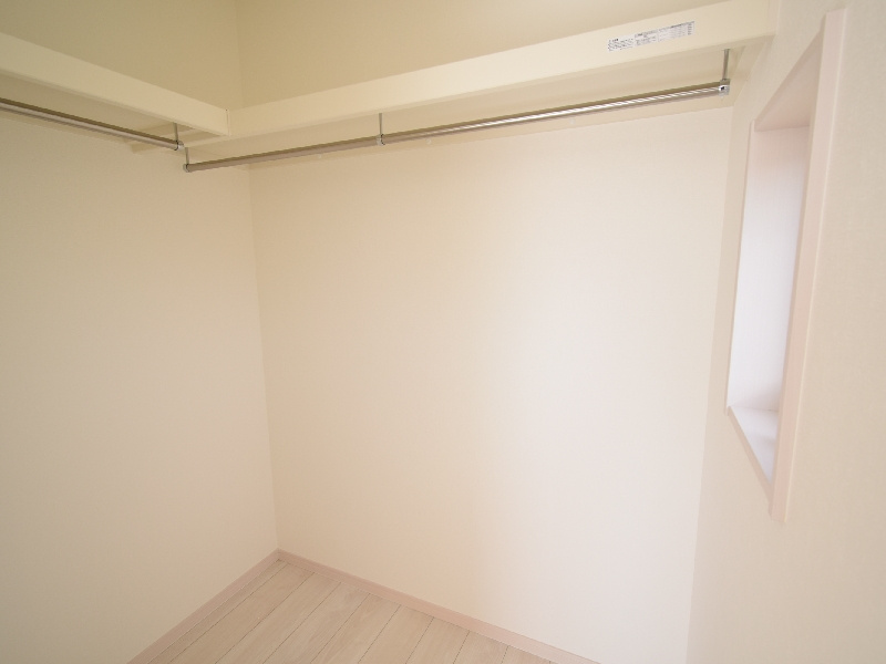 【２号棟：WIC】