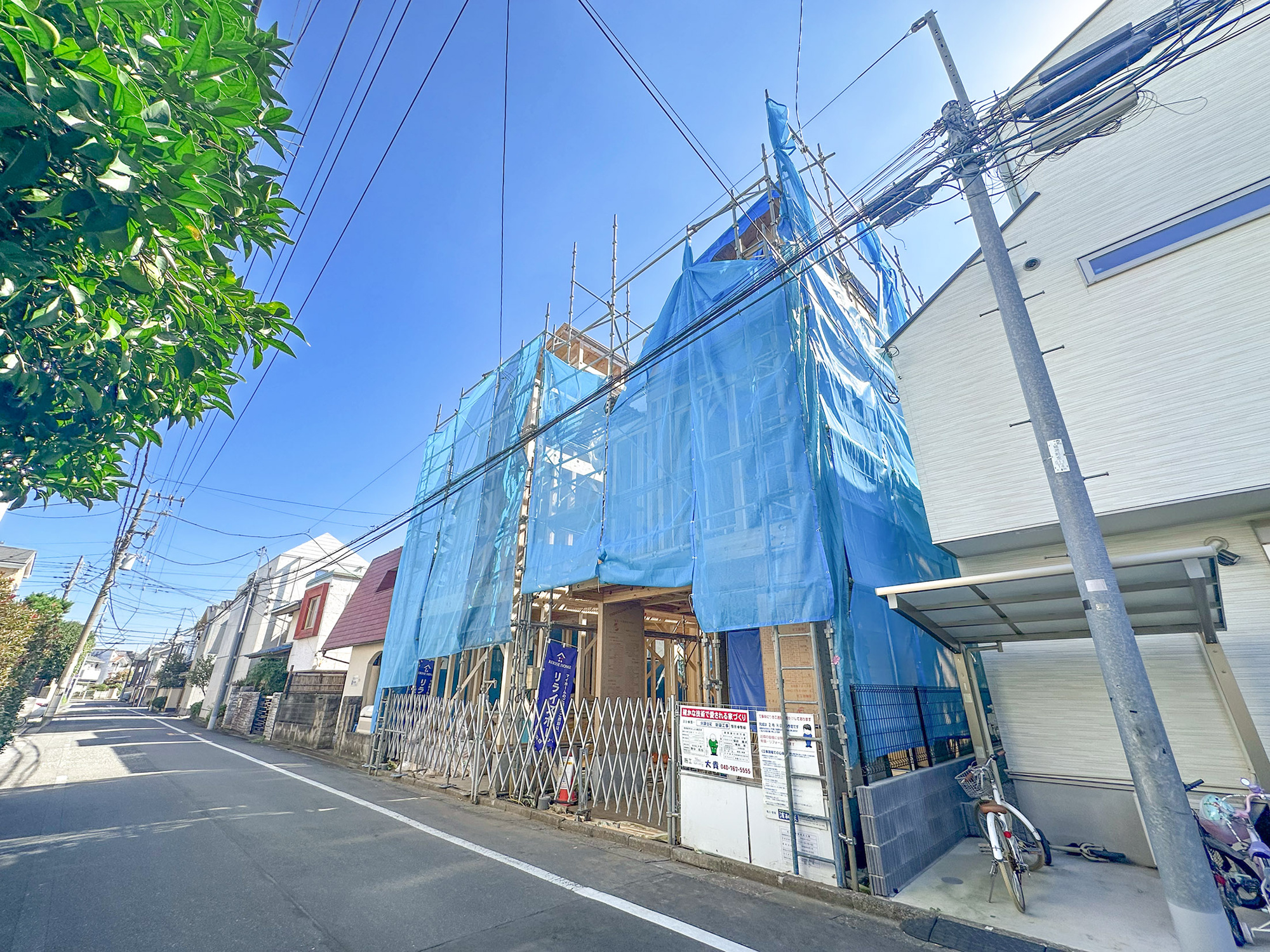 新築分譲［ミラクラス天沼Ⅱ］の前面道路含む現地写真|現地写真　北西側6.2m公道面（2026年10月撮影）