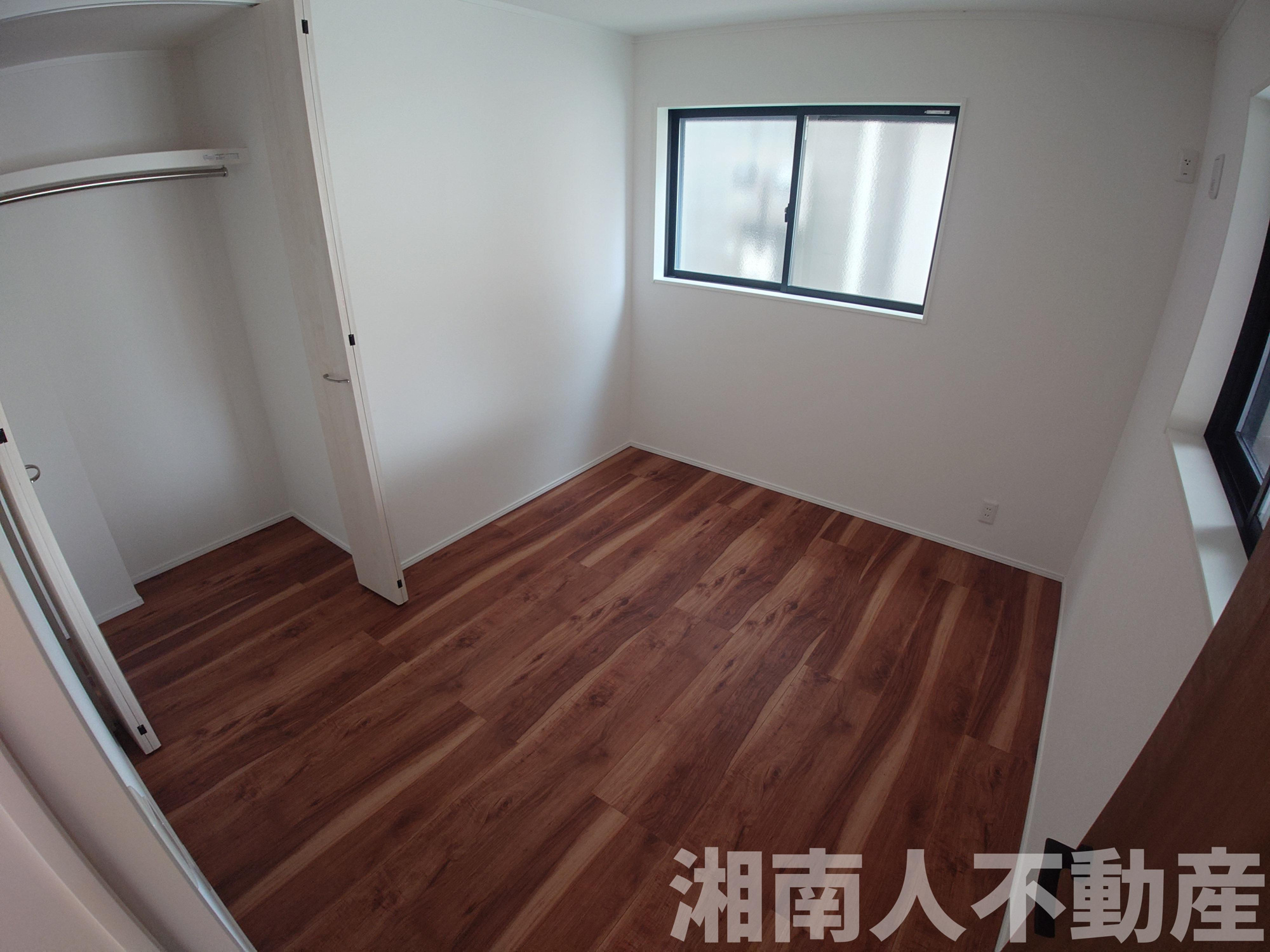平塚市中堂８付近新築戸建ての洋室|個人の部屋や寝室として使える洋室です