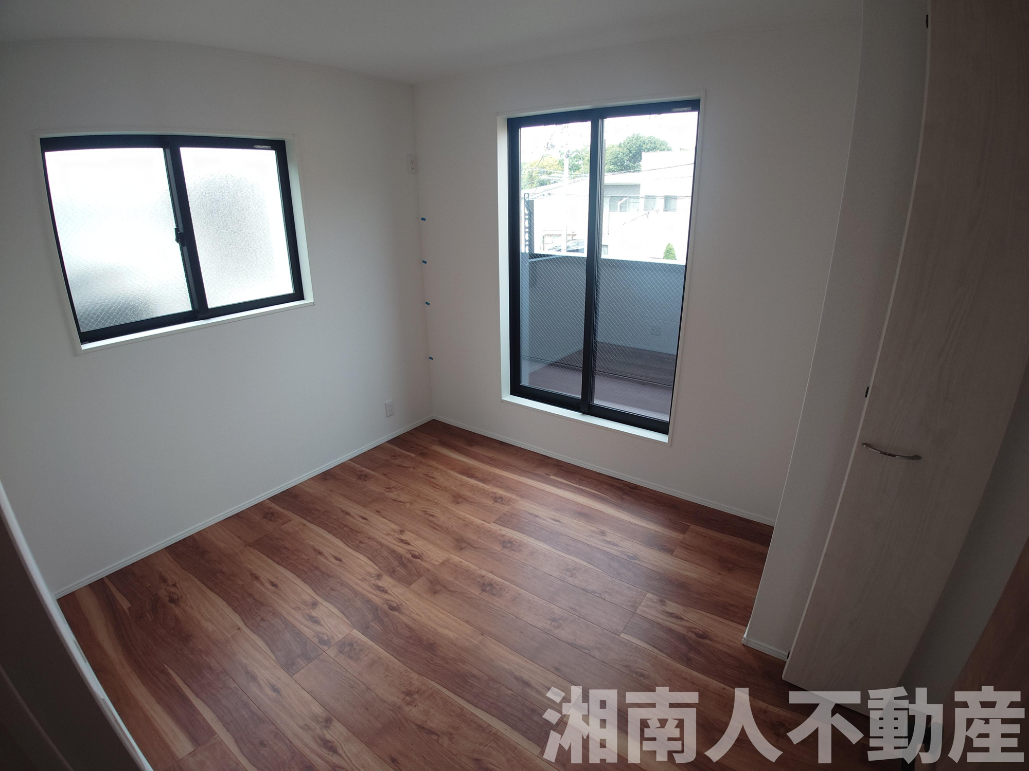 平塚市中堂８付近新築戸建ての洋室|広々とした洋室です
