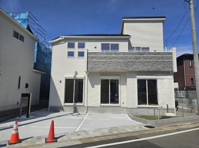 横浜市瀬谷区北新 新築戸建て【仲介手数料無料】カースペース2台の外観