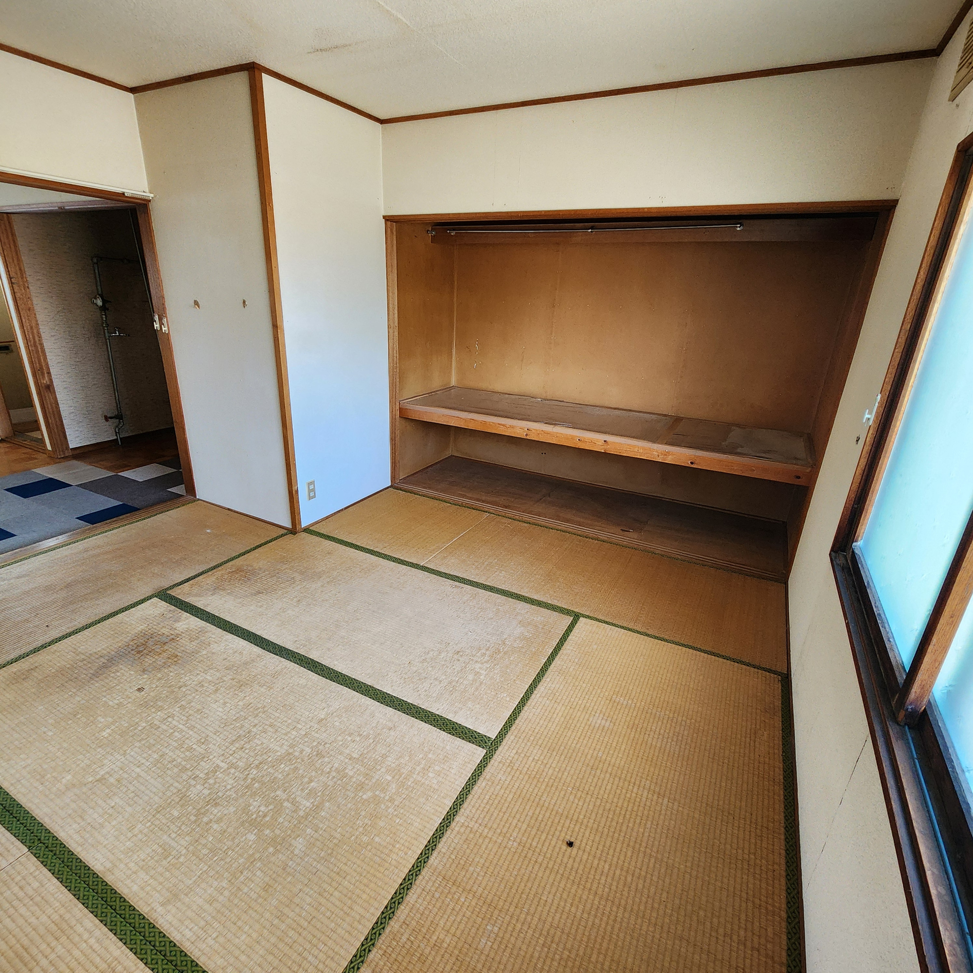 登別市富士町4丁目29-2　店舗付住宅の和室