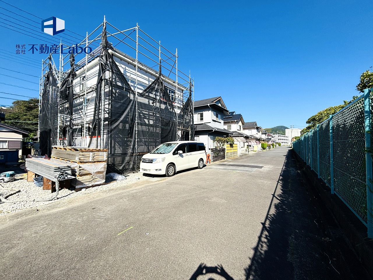 クレイドルガーデン　　富士市中之郷　第6　　全1棟の前面道路含む現地写真|現在建築中の新築一戸建て♪
完成が楽しみな新築住宅です♪