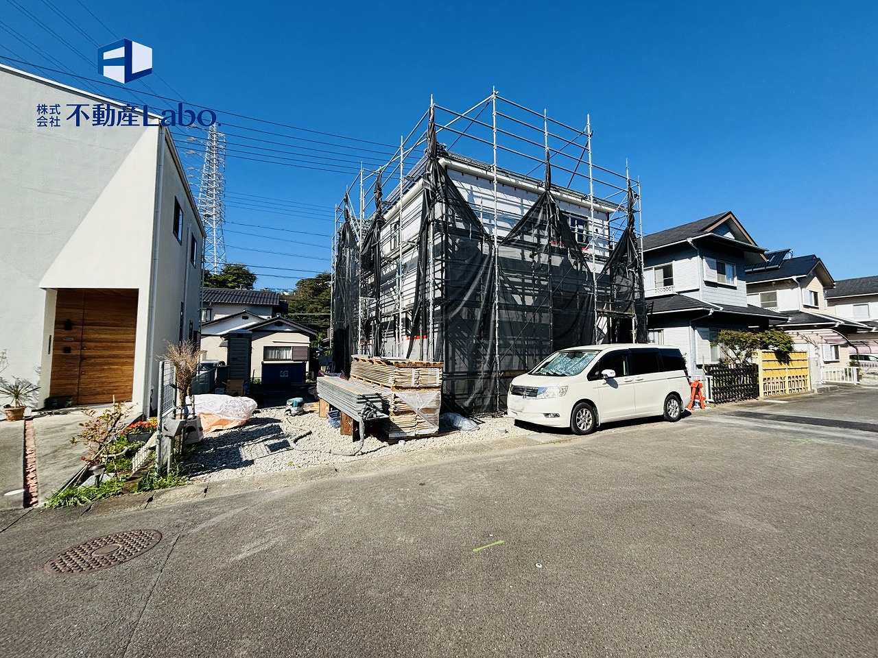 クレイドルガーデン　　富士市中之郷　第6　　全1棟の前面道路含む現地写真|新し暮らしが始まる、建築中の新築住宅です♪