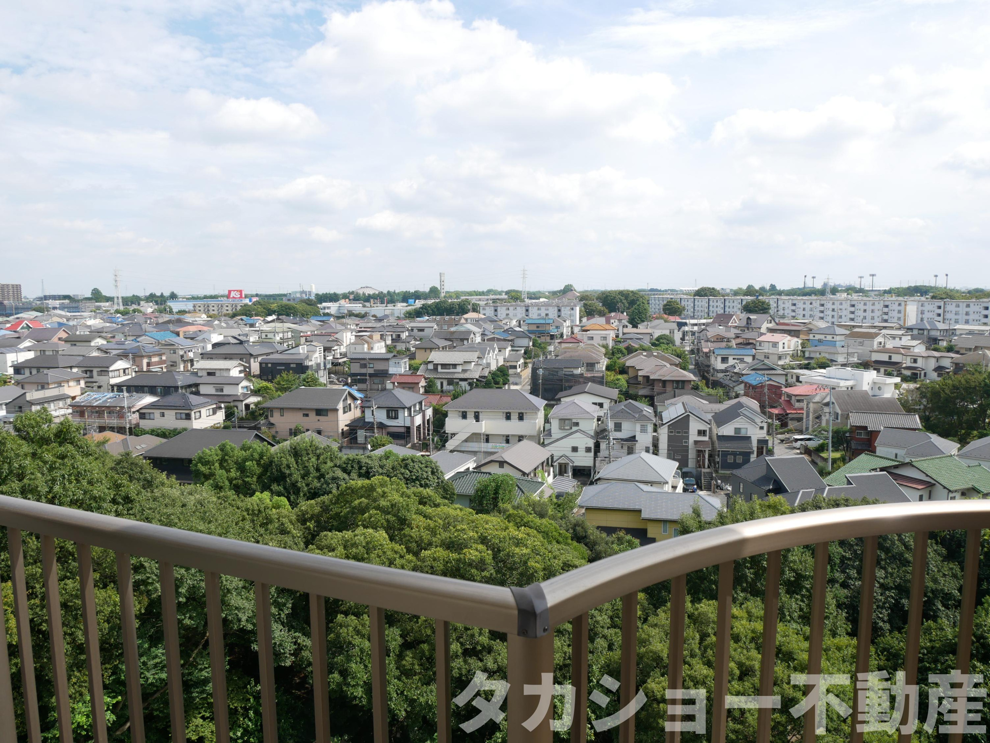 稲毛ファミールハイツ4号棟の展望