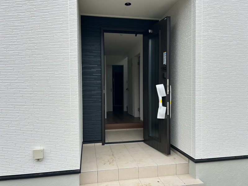 1号棟　◆玄関◆
