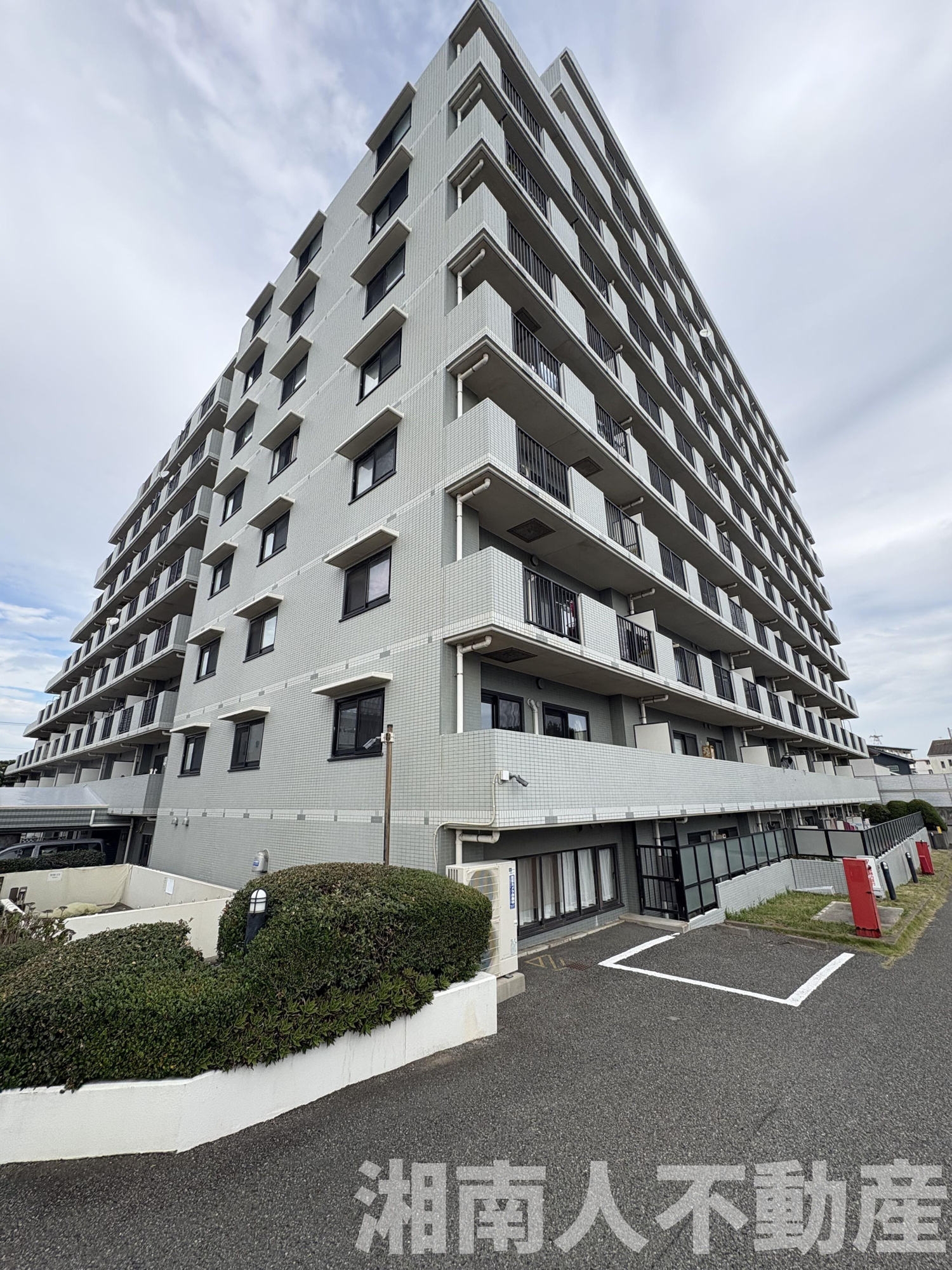 庭付き！リフォーム済み！　ダイアパレス湘南虹ケ浜オーシャンビューの外観|外観もきれいです