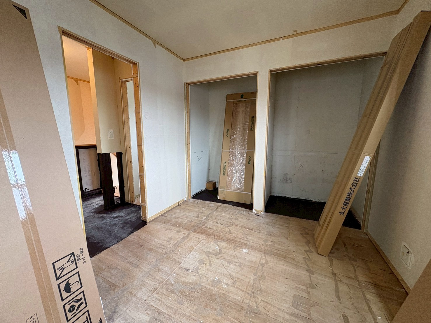 さいたま市緑区三室　中古戸建　2階建4LDKの寝室