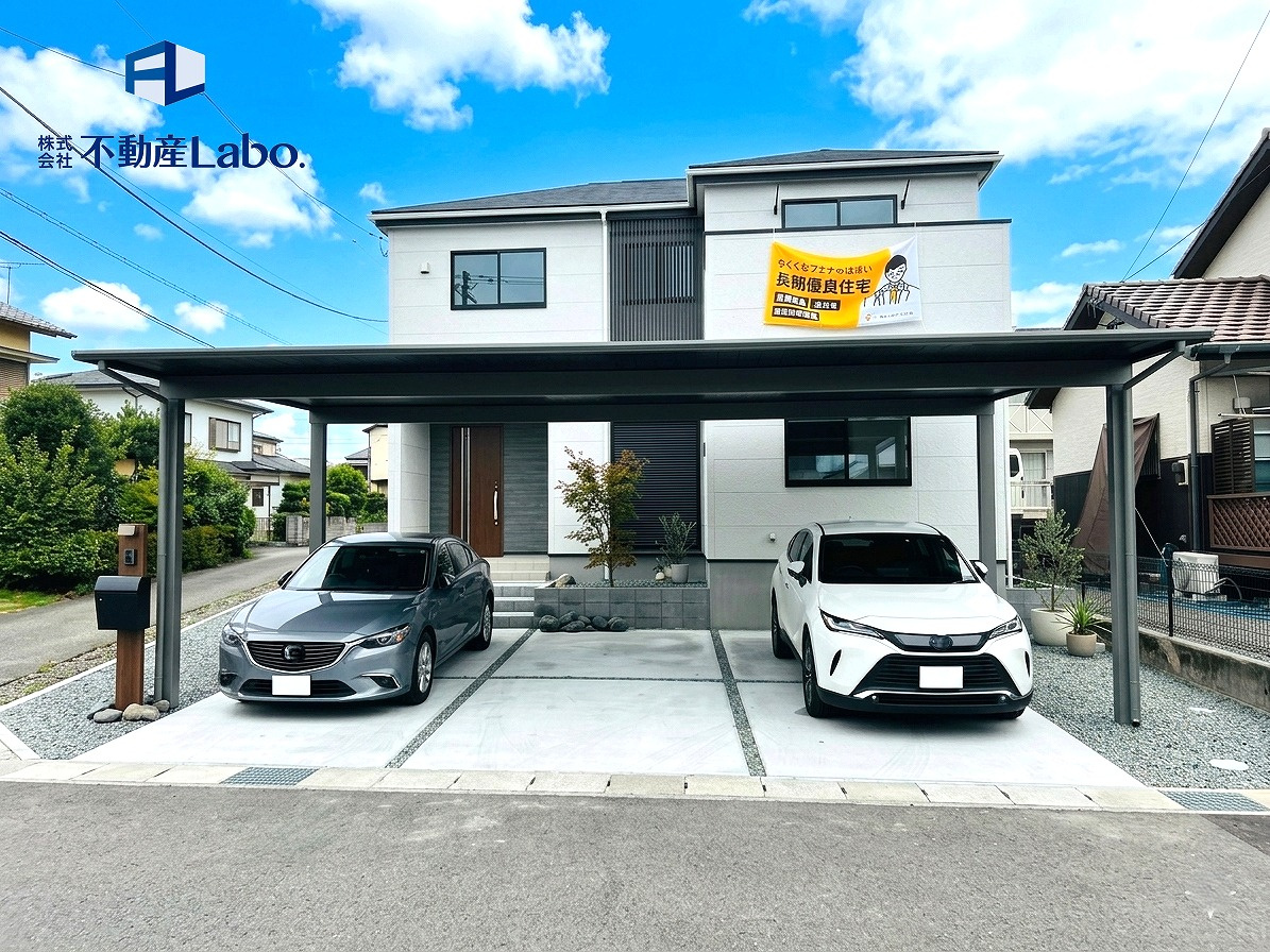リーブルガーデン　富士宮市小泉２期　全１棟のその他|●駐車スペース●
駐車3台以上可能です♪
