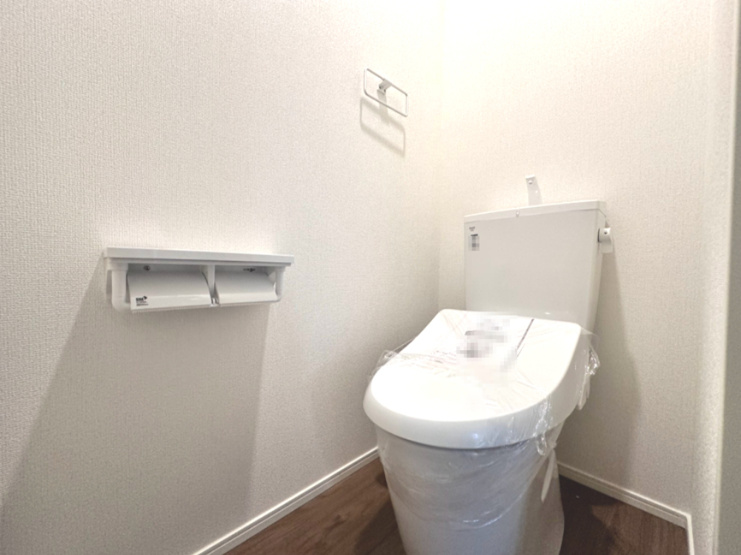 コンパクトで使いやすいトイレです