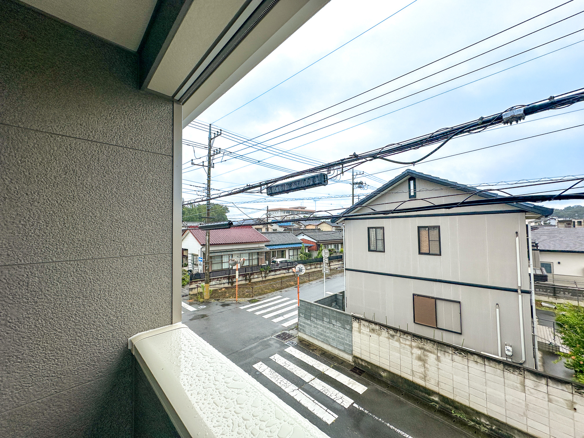 佐野市天神町の新築一戸建の展望|隣地との距離が確保されているので開放感のある眺望♪