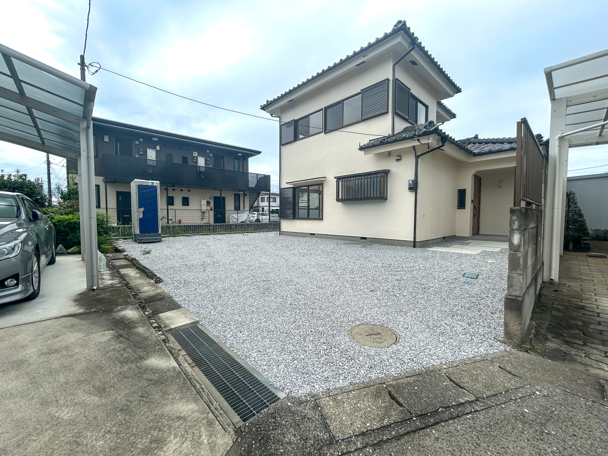 玉村町上新田　中古住宅の駐車場|駐車3台可能です(^^♪