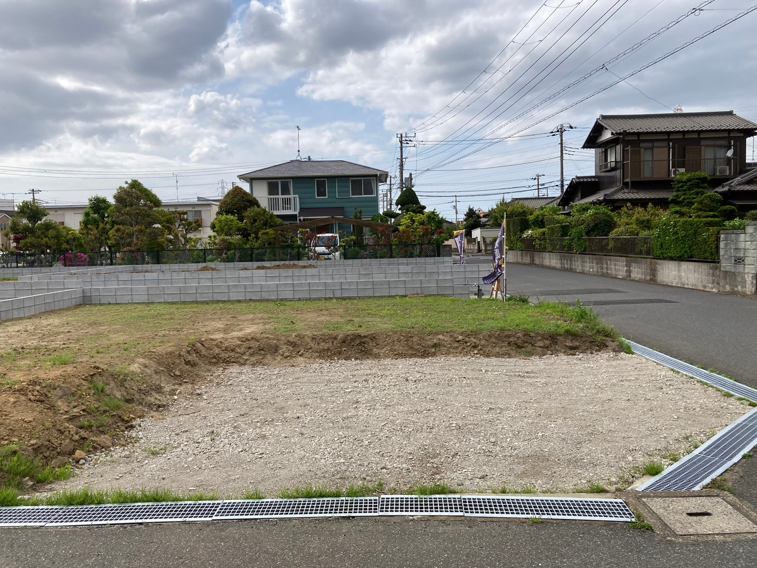 GRAFARE　市原市君塚4丁目　全10棟　5号棟の前面道路含む現地写真