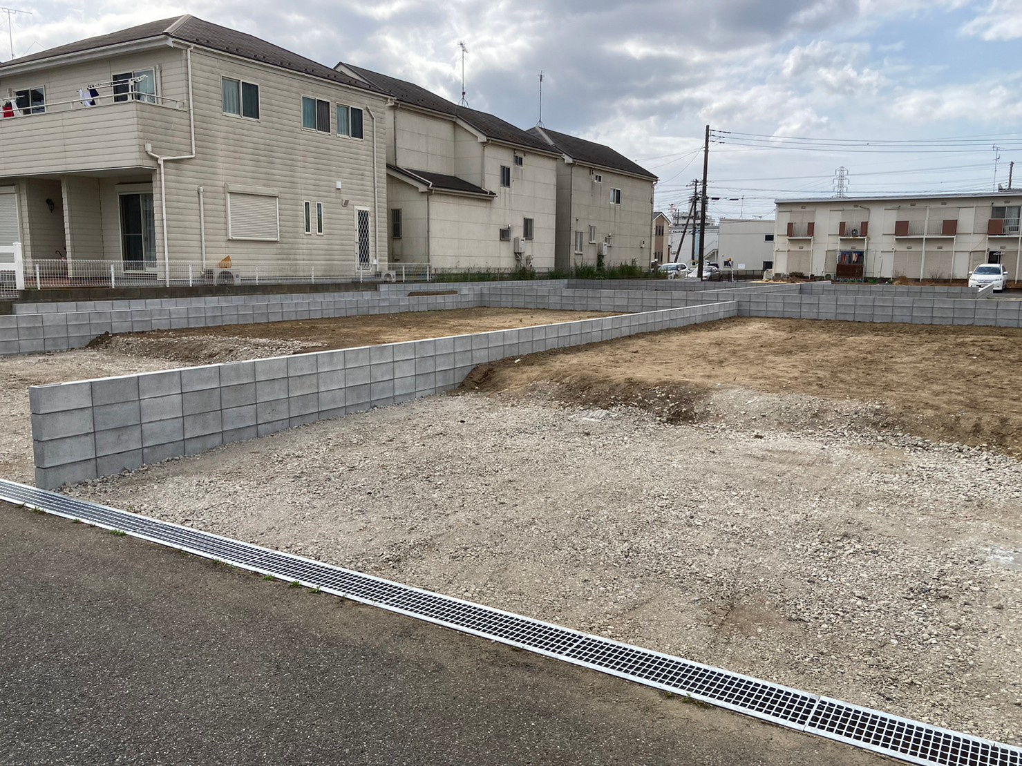 GRAFARE　市原市君塚4丁目　全10棟　5号棟の前面道路含む現地写真
