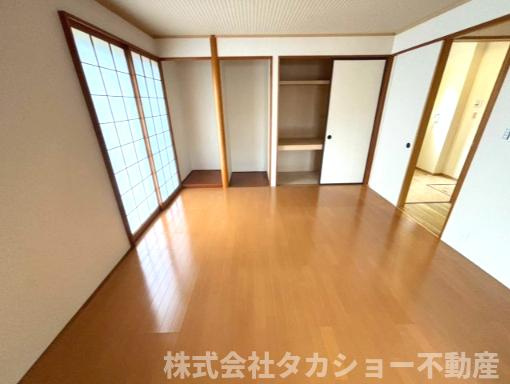 市原市椎の木台　中古戸建の洋室