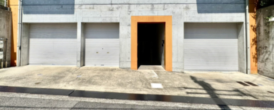 森北町7丁目戸建の駐車場