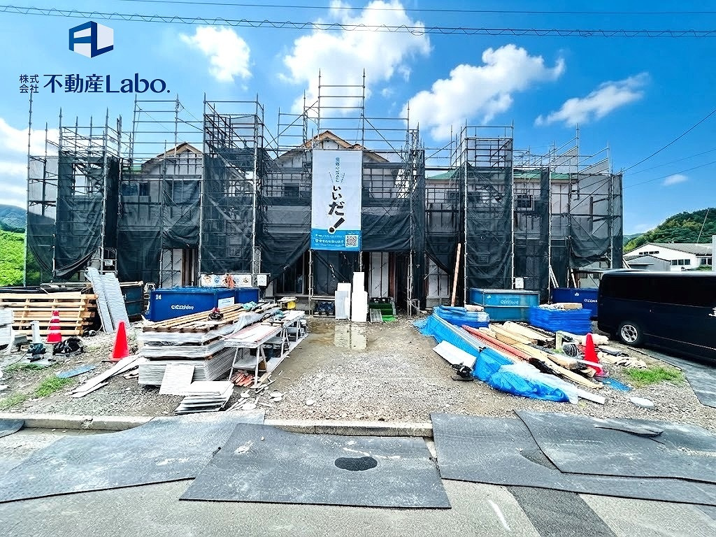ハートフルタウン　葵区羽鳥大門町676番の前面道路含む現地写真|●C号棟外観●
左からB号棟、C号棟、D号棟となっております♪
新しい暮らしの舞台となる住まいを建築中♪
是非現地で周辺環境もご確認ください♪