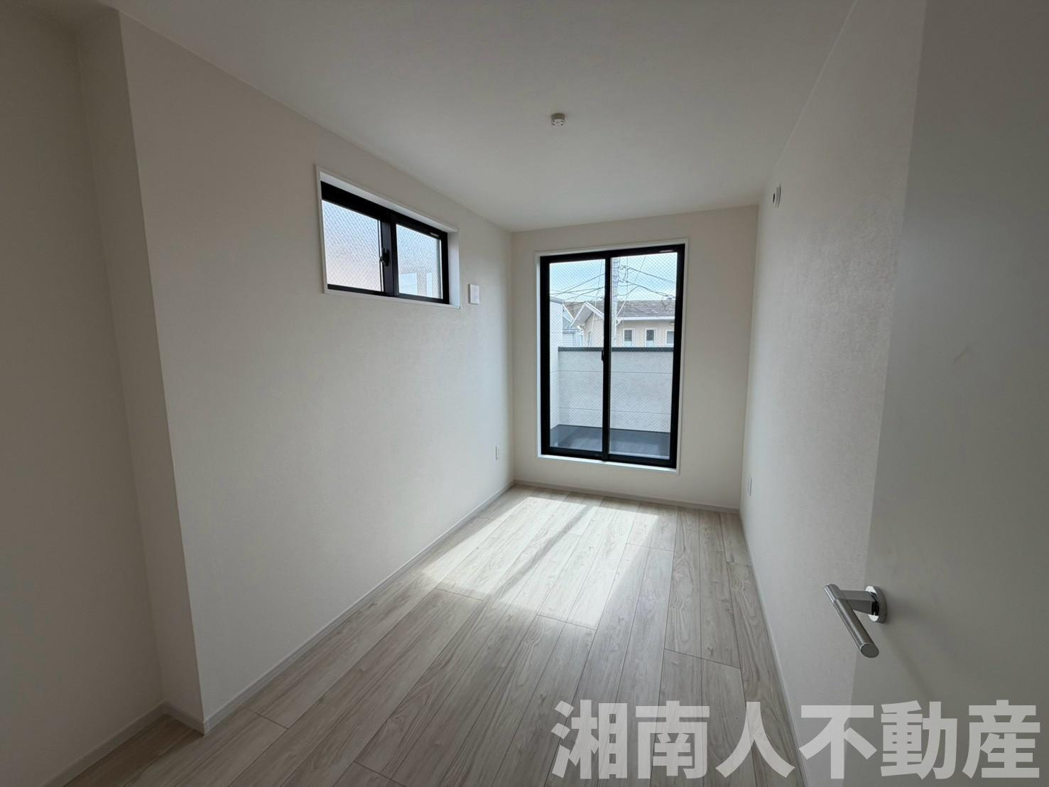 茅ケ崎市浜須賀６６９７－３０４新築戸建ての洋室|ゆったりした洋室です