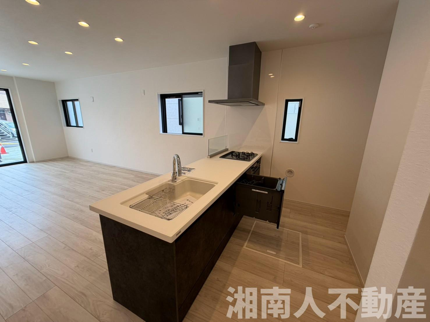 茅ケ崎市浜須賀６６９７－３０４新築戸建てのキッチン|きれいなキッチンです