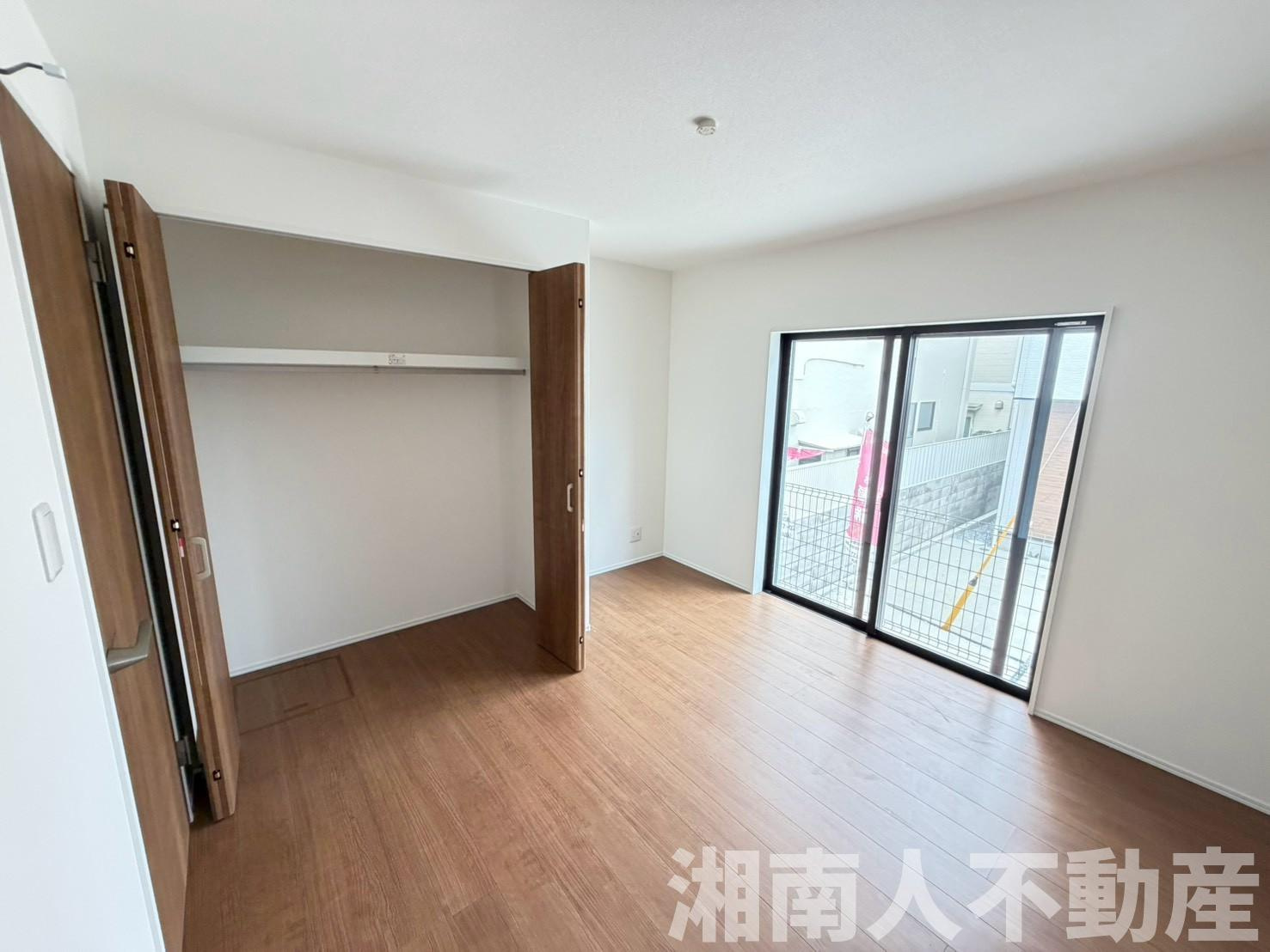 茅ケ崎市浜須賀６９９７－２９６新築戸建ての洋室|個人の部屋や寝室として使える洋室です