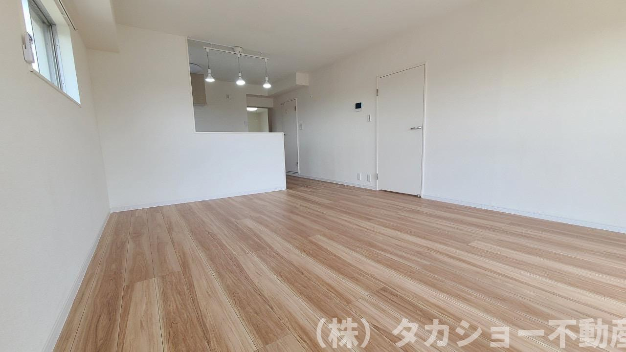 津田沼第一ファミリーマンションの居間・リビング|※同社施工例です。
