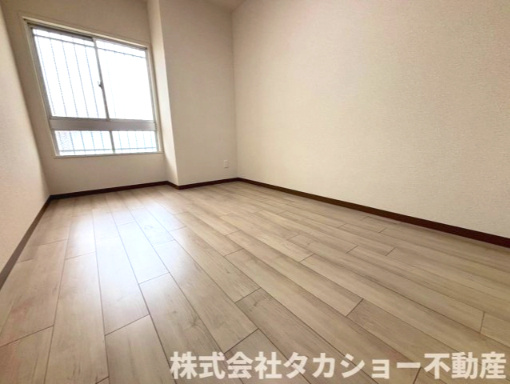 ダイアパレス千葉青葉台　イーストアベニューの洋室