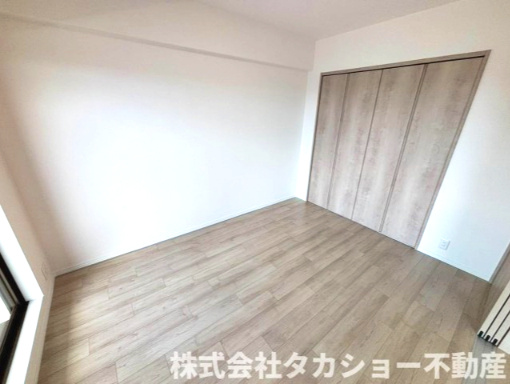 コープシティおゆみ野B棟の洋室