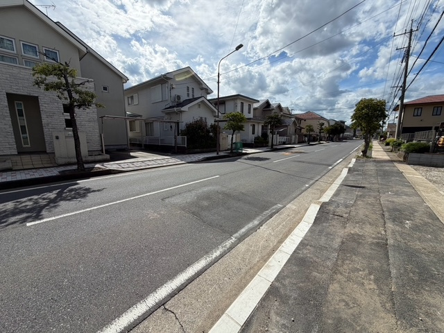 久喜市吉羽5丁目　前面道路11.9ｍ