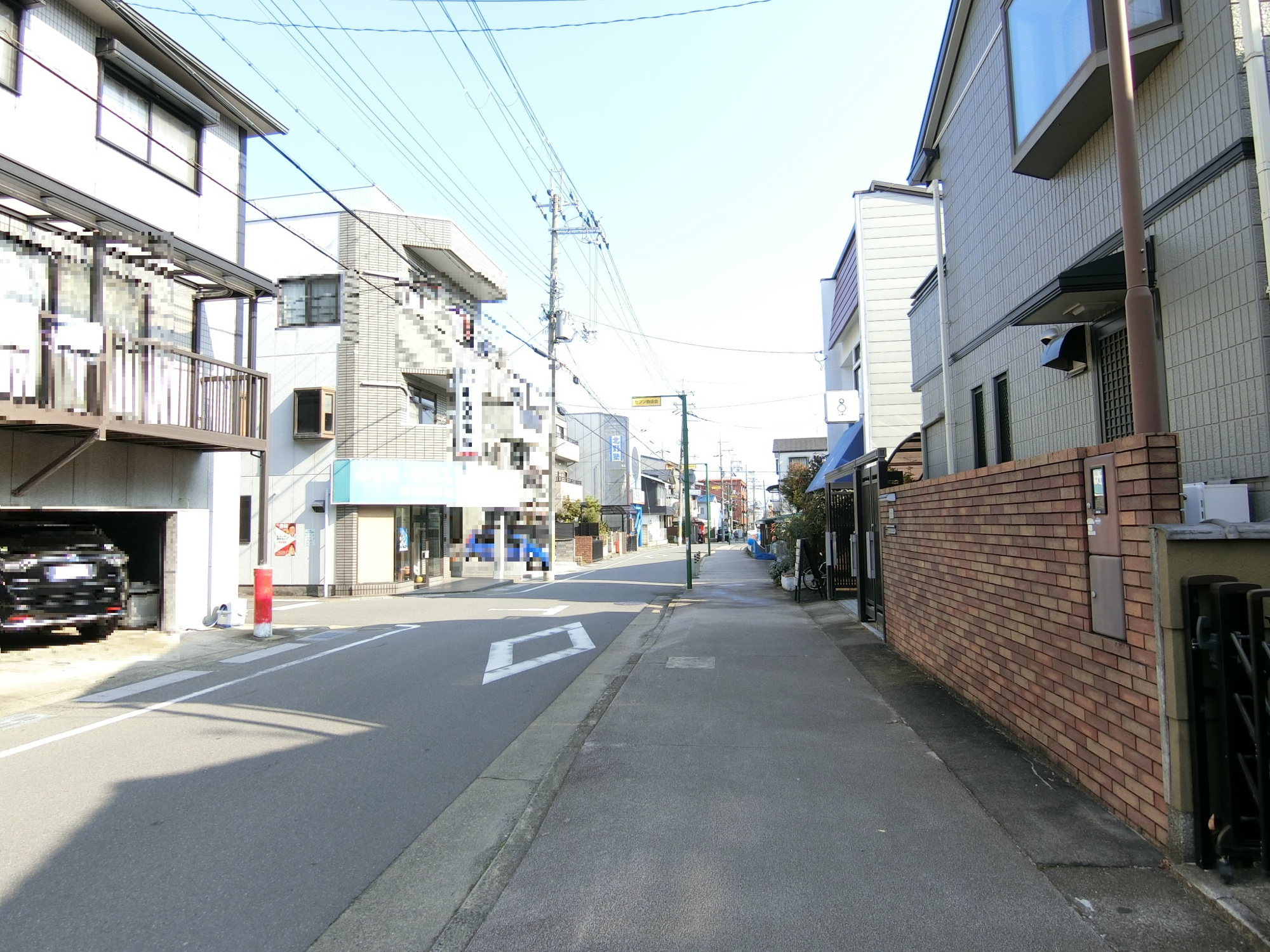 八条が丘二丁目土地の前面道路含む現地写真
